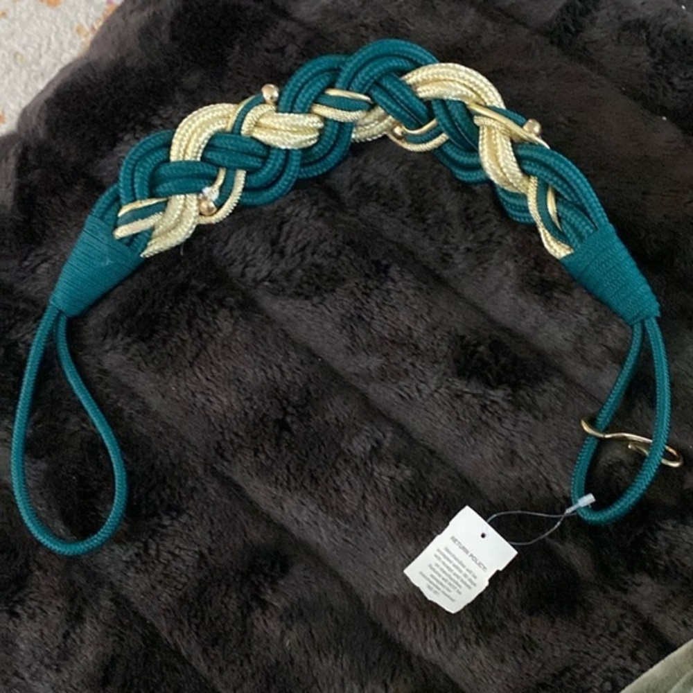 NWT Chadwick’s of Boston stretch belt. Holiday ready!